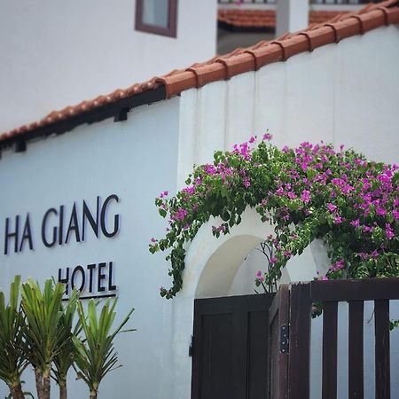 Anio Ha Giang Hotel Exterior photo